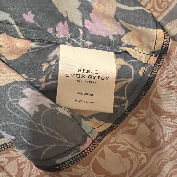 Spell Butterfly Short Robe - Picture 4 of 7